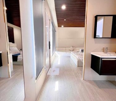 East Ham Tien Beach Hotel | Olee SeaView Resort