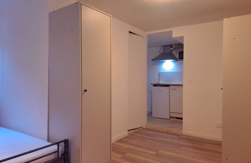 Poissy House | Oliasi Poissy