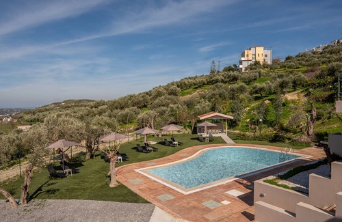 Archanes Apartment | Olive Grove Apartments Harmony
