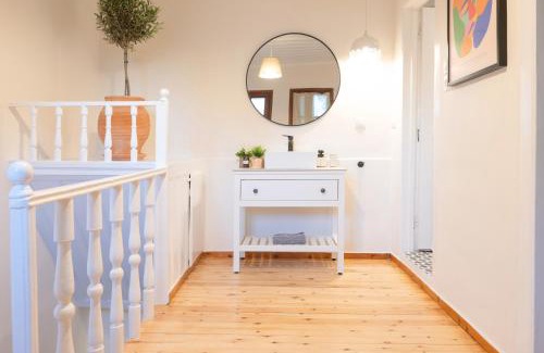 Old Town Apartment | Olive House in Old Town Xanthi 2BR - Meno Homes 7