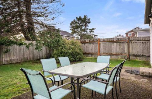 Seaside House | Oliver Beach House