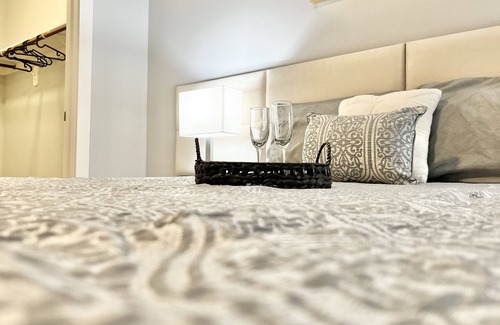 Market East District Apartment | Oliver Capital | Chic, Downtown High Rise