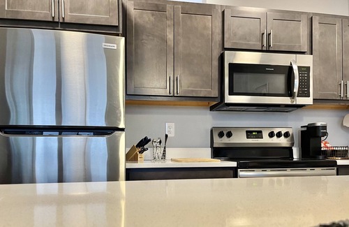 Market East District Apartment | Oliver Capital | Chic, Downtown High Rise