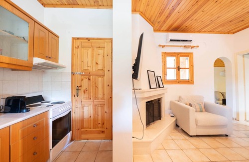 Eva House | Olivilla Garden Retreat A Peaceful Escape