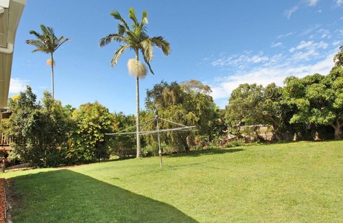 Alexandra Headland House | Oloway 40 - Two Bedroom Budget Home, Pet Friendly on Request*