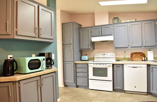 Port Angeles House | Olympic Park/Island Vista House - 3 bedroom ocean view house in Port Angeles
