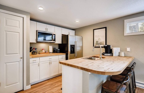 Central Colorado Springs House | Olympic Studio! Hot Tub with BBQ & Fire Pit