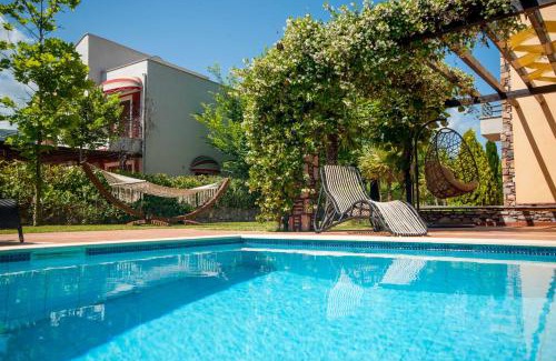 Paralia Skotinis Villa | Olympus Villas