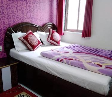 Mahabaleshwar House | Om Datta Krupa Niwas Cottage