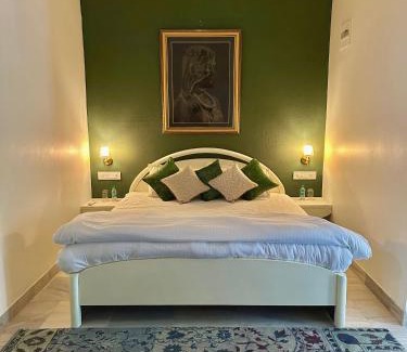 Jaipur Ski Chalet | Om Kanta Farms