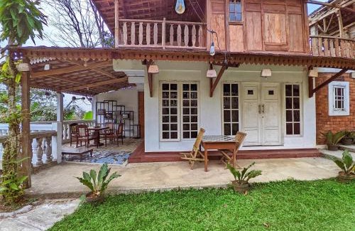 Ciawi Hotel | Omah Trasan Pangrango