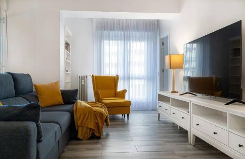 Logrono City Centre Apartment | Omega Suites