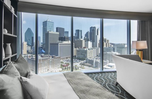 Downtown Dallas Hotel | Omni Dallas Hotel
