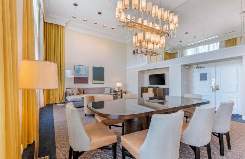 Downtown Montreal Hotel | Omni Mont-Royal Hotel