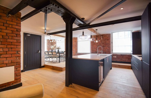 Manchester City Centre Apartment | Omnia | The Heim Residences