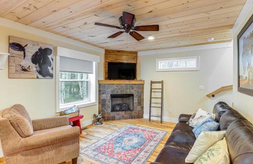 Hendersonville House | On Farm Charming Hendersonville Retreat!