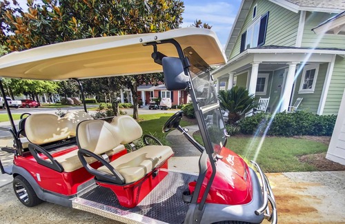 Laurel Grove House | On Hole #3 of the Raven Course! Raven's Nest Cottage with 6 Seat Golf Cart!