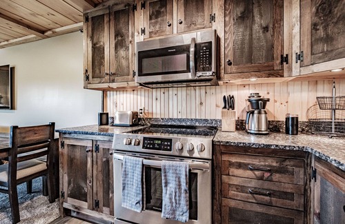 Sunday River Area Condo | On Mountain two bedroom unit sleeping 6