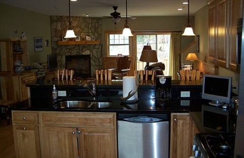 Carrabassett Valley House | On-Mountain Luxury Sugarloaf Ski Condo for Rent - Great Location!
