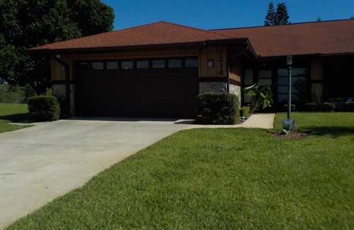 Windsor Mill House | On quiet cul de sac, black bass fishing,. Gulf and golf nearby.