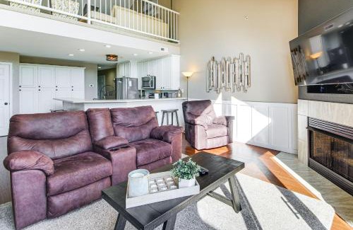 Camdenton Apartment | On-Site Lake of the Ozarks Access Camdenton Condo