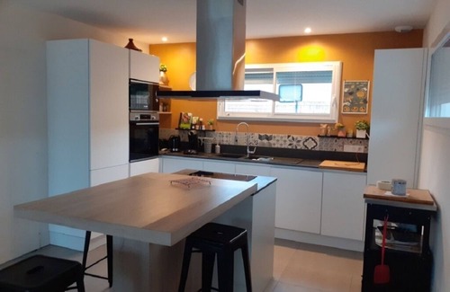 Salles House | On the banks of the Leyre House sleeps 5/6
