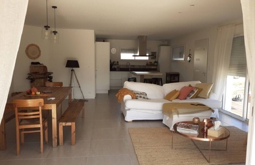 Salles House | On the banks of the Leyre House sleeps 5/6
