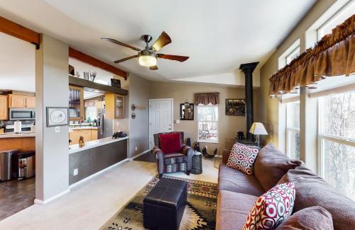 Munds Park House | On The Mend at Munds Park