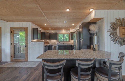 Innsbrook Ski Chalet | On The Rocks by Innsbrook Vacations!