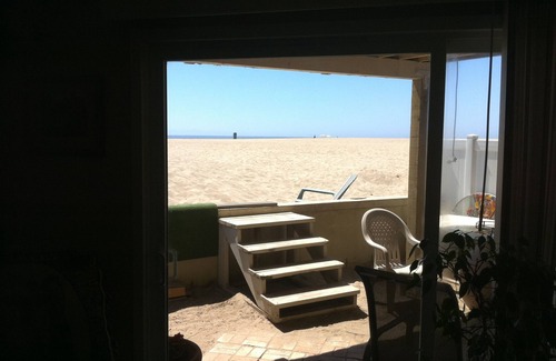 Silver Strand Apartment | On the Sand - Silverstrand Beach