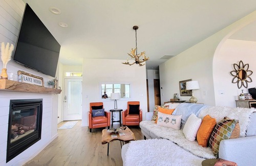 East Hope Condo | On the water at Lake Pend Oreile! Spectacular views. Beautiful condo!