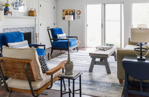 Lamoine Beach House | On the water, SPECTACULAR mountain/ocean views. Close to Acadia National Park.