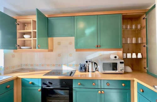 Island Gardens Apartment | One Bed Apartment - Canary Wharf