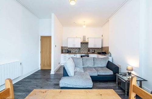 Colwyn Bay Apartment | One bed holiday apartment Colwyn Bay