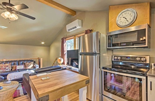 Black Mountain Apartment | One bedroom apartment in Black Mountain