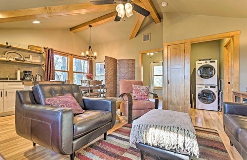Black Mountain Apartment | One bedroom apartment in Black Mountain
