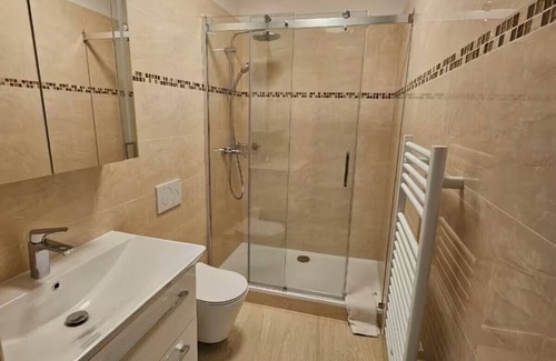 Wieden Apartment | One-bedroom Apartment #7 in the near Center of Vienna Austria