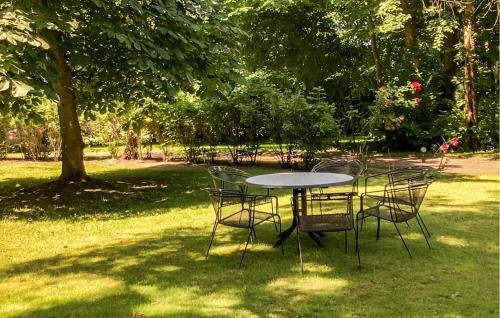 St. Annen Apartment | One-Bedroom Apartment In St Annen