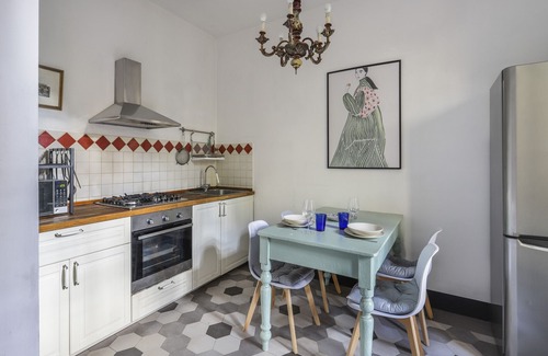 Santissima Annunziata Apartment | One-bedroom apartment with Patio