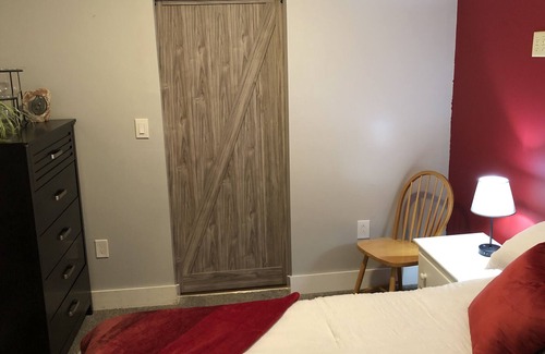 Bar Mills Apartment | One bedroom apartment sleeps up to 4