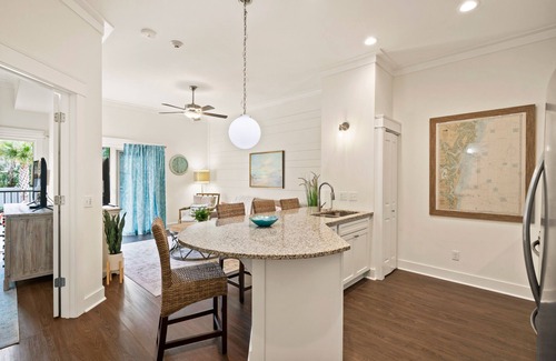 King City Condo | One bedroom condo w/pool in the SSI Village area unit 2100 First Floor