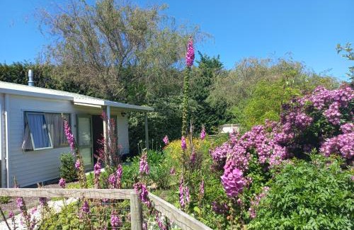 Motueka Apartment | One bedroom country cottage