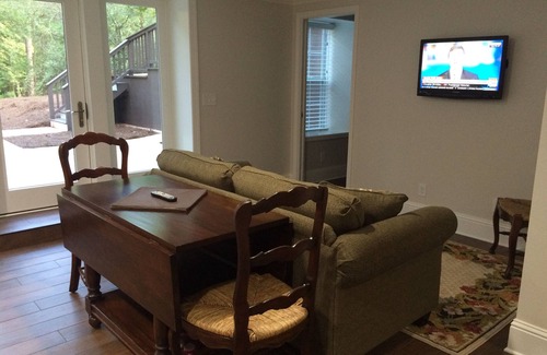 Lake Oconee Villa | One Bedroom Executive Suite