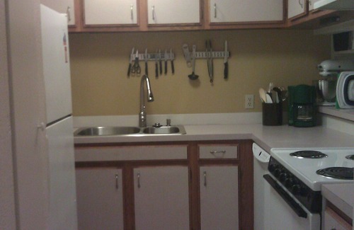 Historic Kailua Village Condo | One Bedroom, First Floor, Fully Furnished Condo