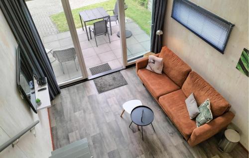 Sint-Annaland House | One-Bedroom Holiday Home In Sint-Annaland