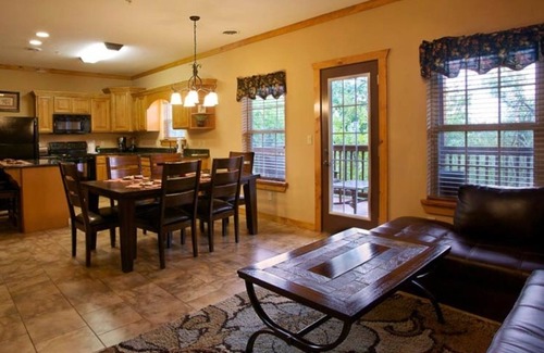 Pigeon Forge Resort | One Bedroom, Luxury Condo, Pigeon Forge, TN 1736621