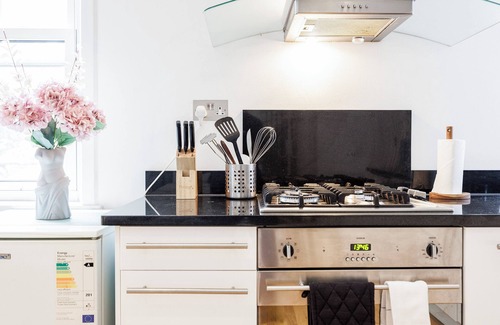 St. Pancras Apartment | One Bedroom Russell Square