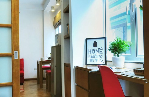 Dong Da Apartment | one-bedroom spacious and fully equipped apartment close to old quarter of Hanoi