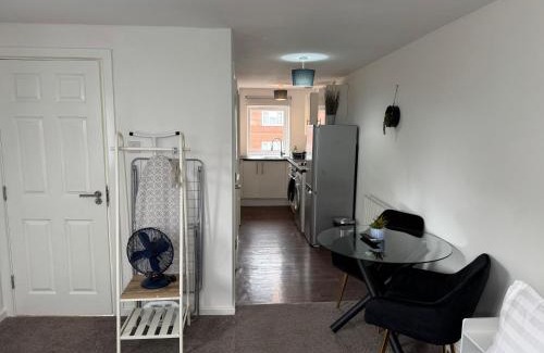 Moffat Apartment | One bedroom studio