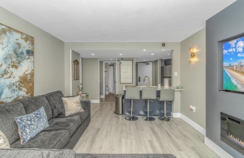 Myrtle Beach House | One Bedroom Suite at The Landmark Resort Unit 347